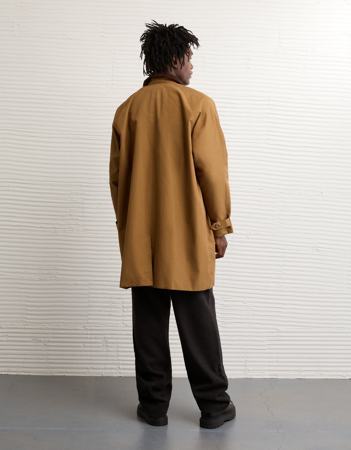 AE Mac Trench Coat - image 3