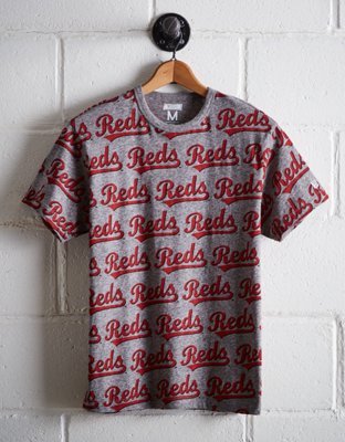 Tailgate Men's Cincinnati Reds All Over Graphic Tee - Free Shipping & Returns