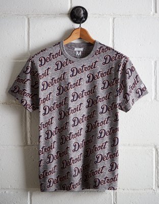 Tailgate Men's Detroit Tigers All Over Graphic Tee - Free Shipping & Returns