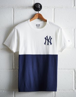 Tailgate Men's NY Yankees Color Block T-Shirt - Free Shipping & Returns
