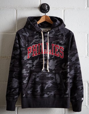 Tailgate Men's Philadelphia Phillies Camo Hoodie - Free Shipping & Returns