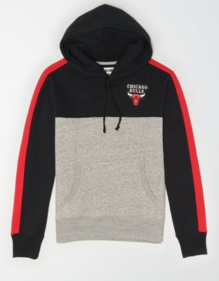 bulls zip up hoodie