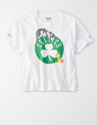 Tailgate Women S Boston Celtics X Looney Tunes Cropped T Shirt