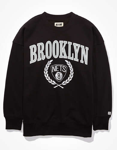 Tailgate Women's Brooklyn Nets Oversized Fleece Sweatshirt