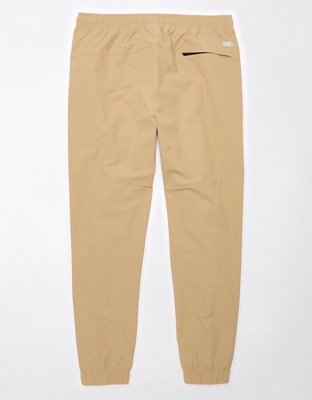 AE 24/7 Jogger Tech