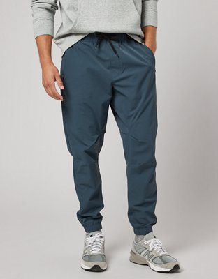 AE 24/7 Athletic Fit Tech Khaki Pant