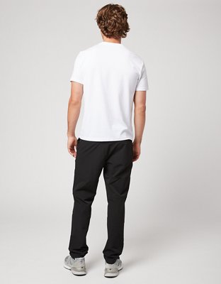 AE 24/7 Athletic Fit Tech Khaki Pant