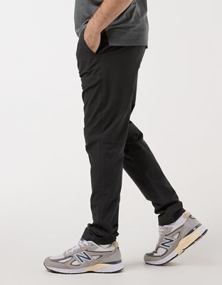 AE 24/7 Slim Club Khaki Pant