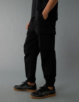 AE 24/7 Tech Cargo Jogger
