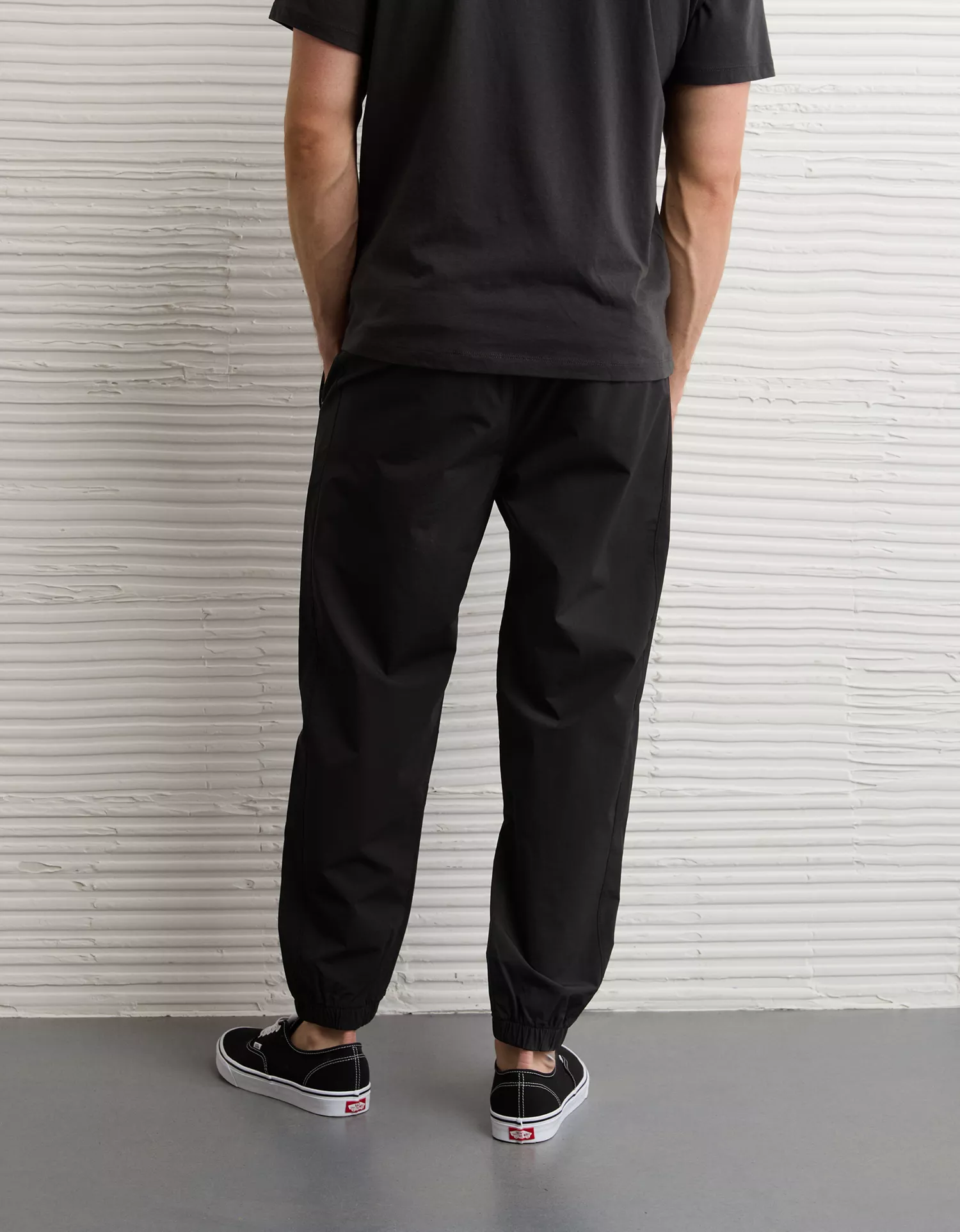 AE 24/7 Tech Jogger - thumbnail 7