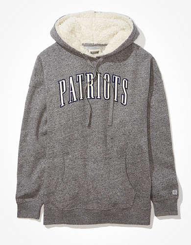 Tailgate Women's New England Patriots Sherpa-Lined Hoodie
