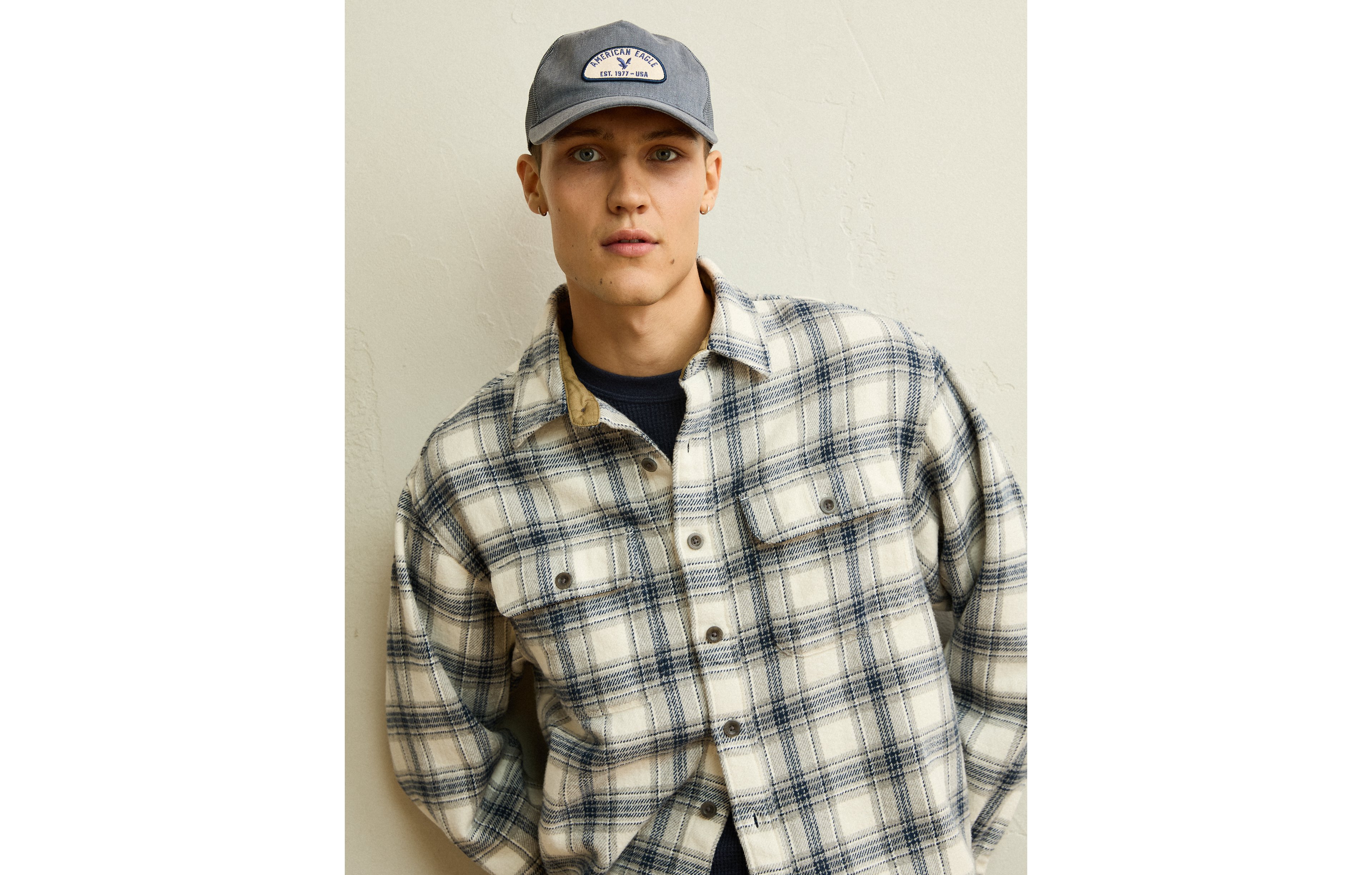 AE Relaxed Fit Heavyweight Flannel Shirt