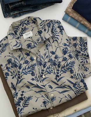 AE Poolside Floral Button-Up Shirt