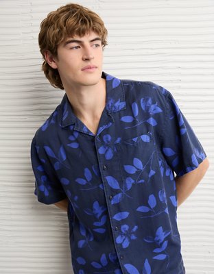 AE Relaxed Fit Short-Sleeve Camp Collar Shirt | American Eagle