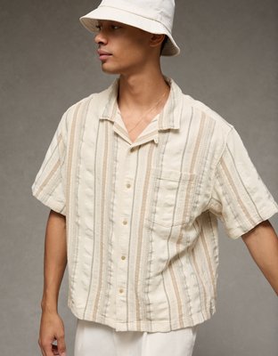 Мужская рубашка American Eagle AE Relaxed Fit Short-Sleeve Camp Collar, цвет: Мягкий пшеничный — фото 7