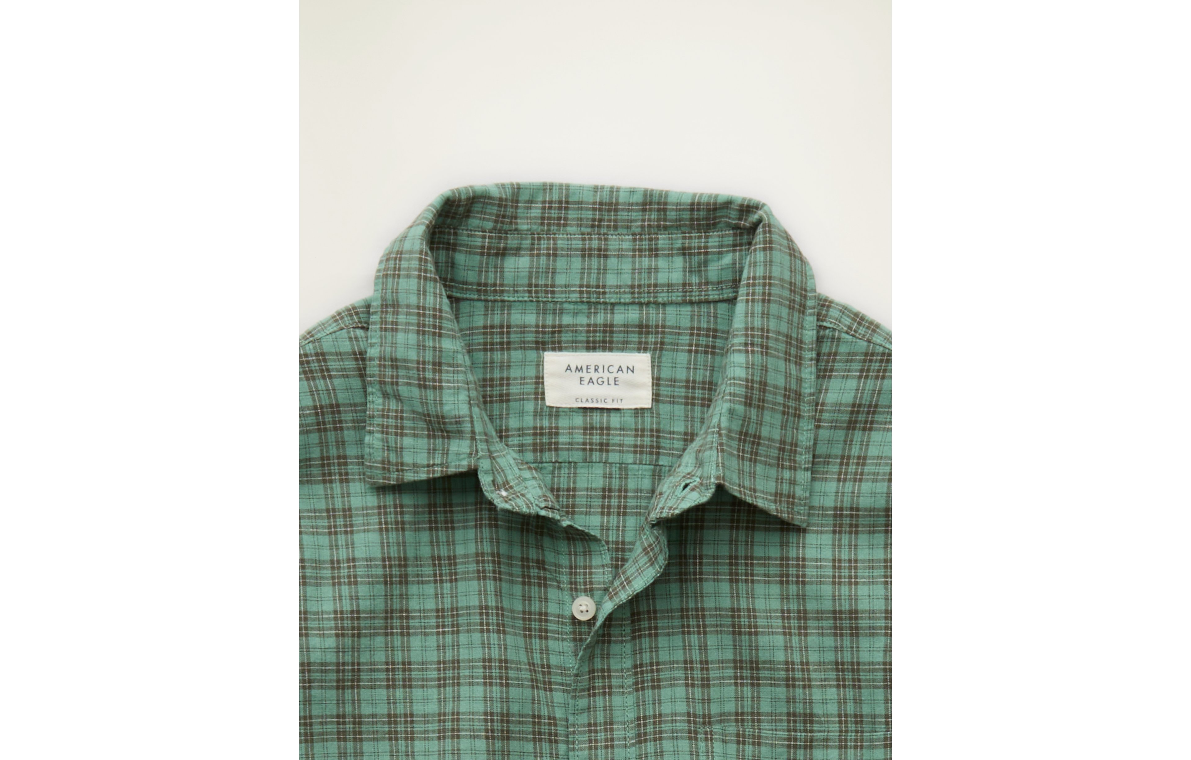 AE Standard Fit Linen-Blend Short-Sleeve Button-Up Shirt