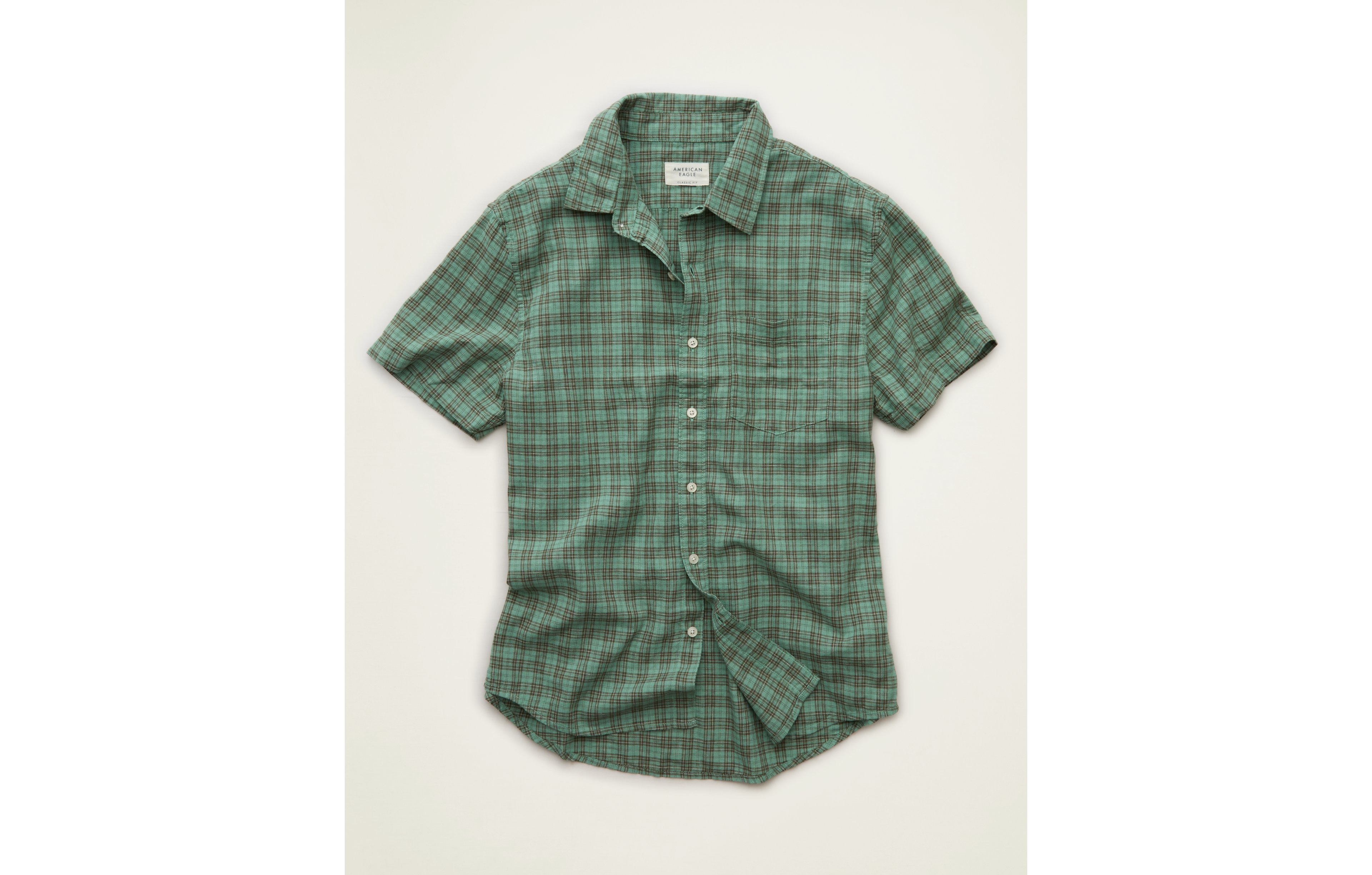 AE Standard Fit Linen-Blend Short-Sleeve Button-Up Shirt