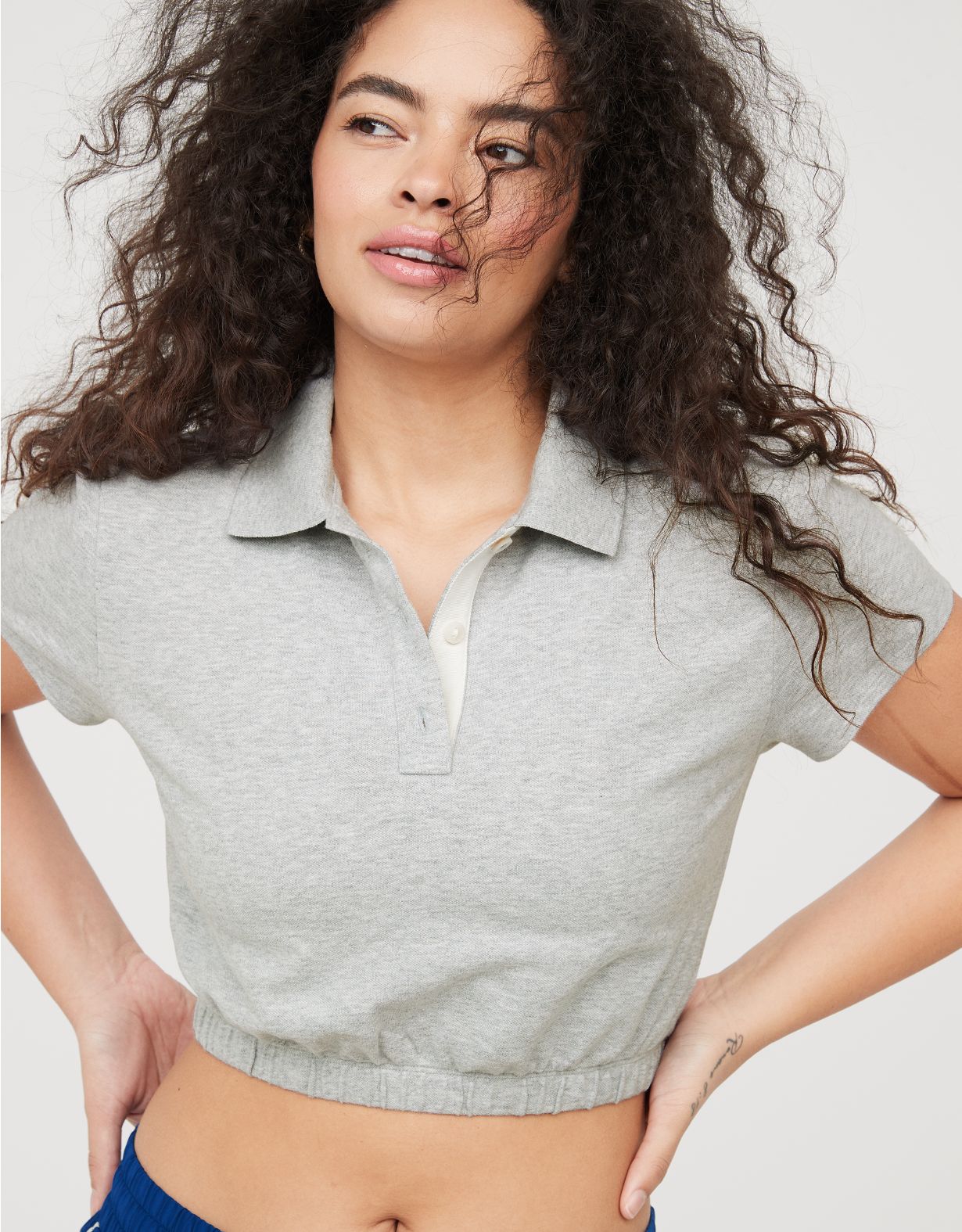 OFFLINE By Aerie Courtside Bubble Hem Cropped Polo T-Shirt
