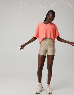 OFFLINE By Aerie Wow! Waffle V Neck Cropped Short Sleeve T-Shirt