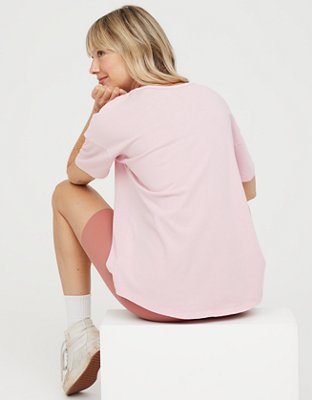 Женские футболки Aerie OFFLINE Unstoppable Oversized T-Shirt — фото 3