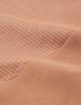 Женские футболки Aerie OFFLINE Sidewalk Seamless Ribbed Cropped T-Shirt — фото 5