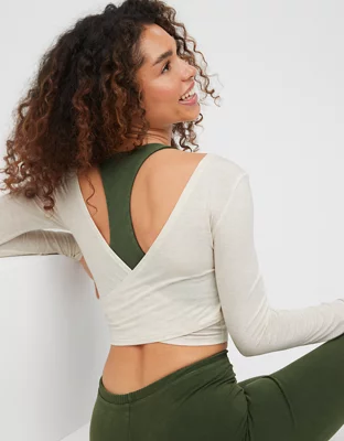 OFFLINE By Aerie Thumbs Up Twist Long Sleeve Cropped T-Shirt