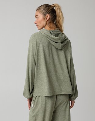 OFFLINE By Aerie Weekend Away Hoodie
