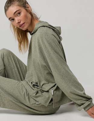 OFFLINE By Aerie Weekend Away Hoodie