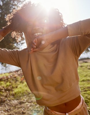 OFFLINE OTT Fleece Cropped Hoodie