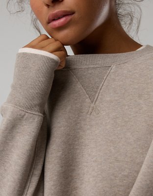 OFFLINE By Aerie Cloud Fleece Oversized Crewneck Sweatshirt