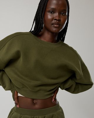 OFFLINE By Aerie Cloud Fleece Cropped Crewneck Sweatshirt