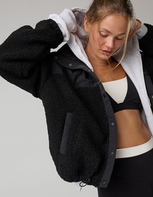 Женские куртки Offline By Aerie Fluff Love Full Zip, цвет: Насыщенный чёрный — фото 1