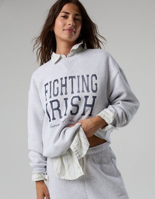 Женская толстовка Aerie Notre Dame Fighting Irish Offline Crewneck, цвет: Светлый выцветший серый — фото 2