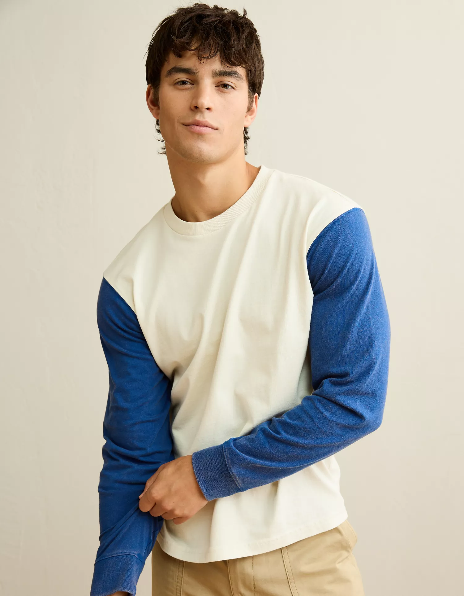 AE Relaxed Fit Long-Sleeve Sport T-Shirt - thumbnail 8