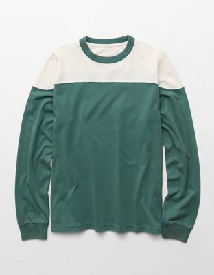 AE Relaxed Fit Long-Sleeve Sport T-Shirt