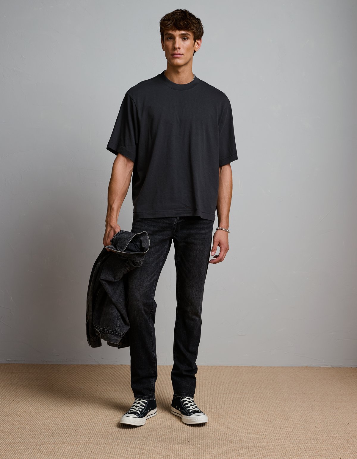 AE77 Premium Boxy T-Shirt - image 4