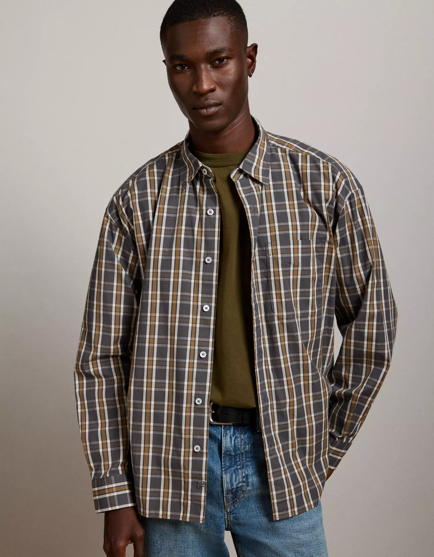 AE77 Premium Relaxed Striped Poplin Button-Up Shirt