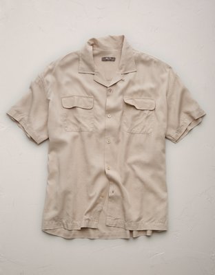 Мужская рубашка American Eagle AE77 Premium Relaxed Short-Sleeve Button-Up, цвет: Хаки — фото 4