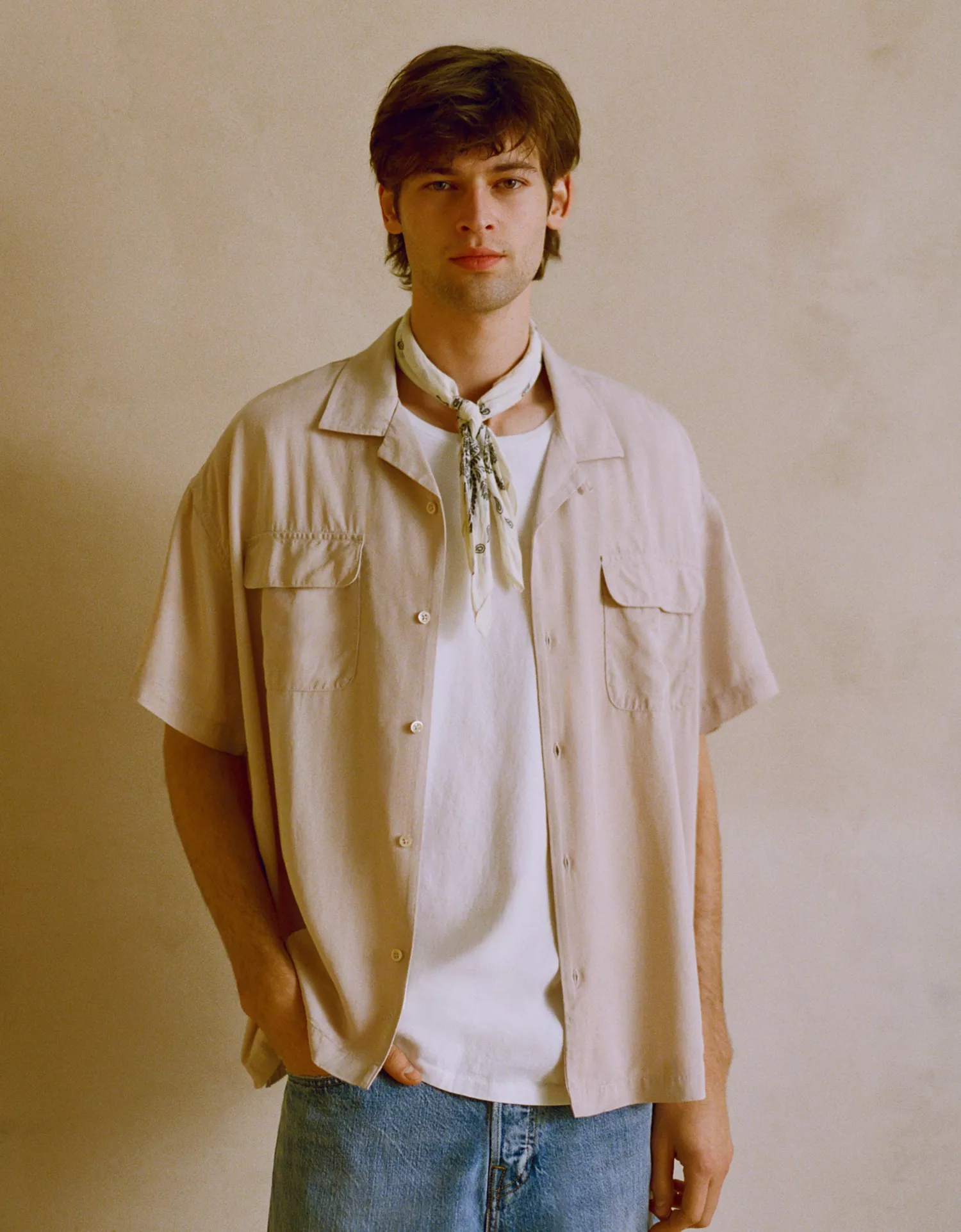 AE77 Premium Relaxed Short-Sleeve Button-Up Shirt - thumbnail 9