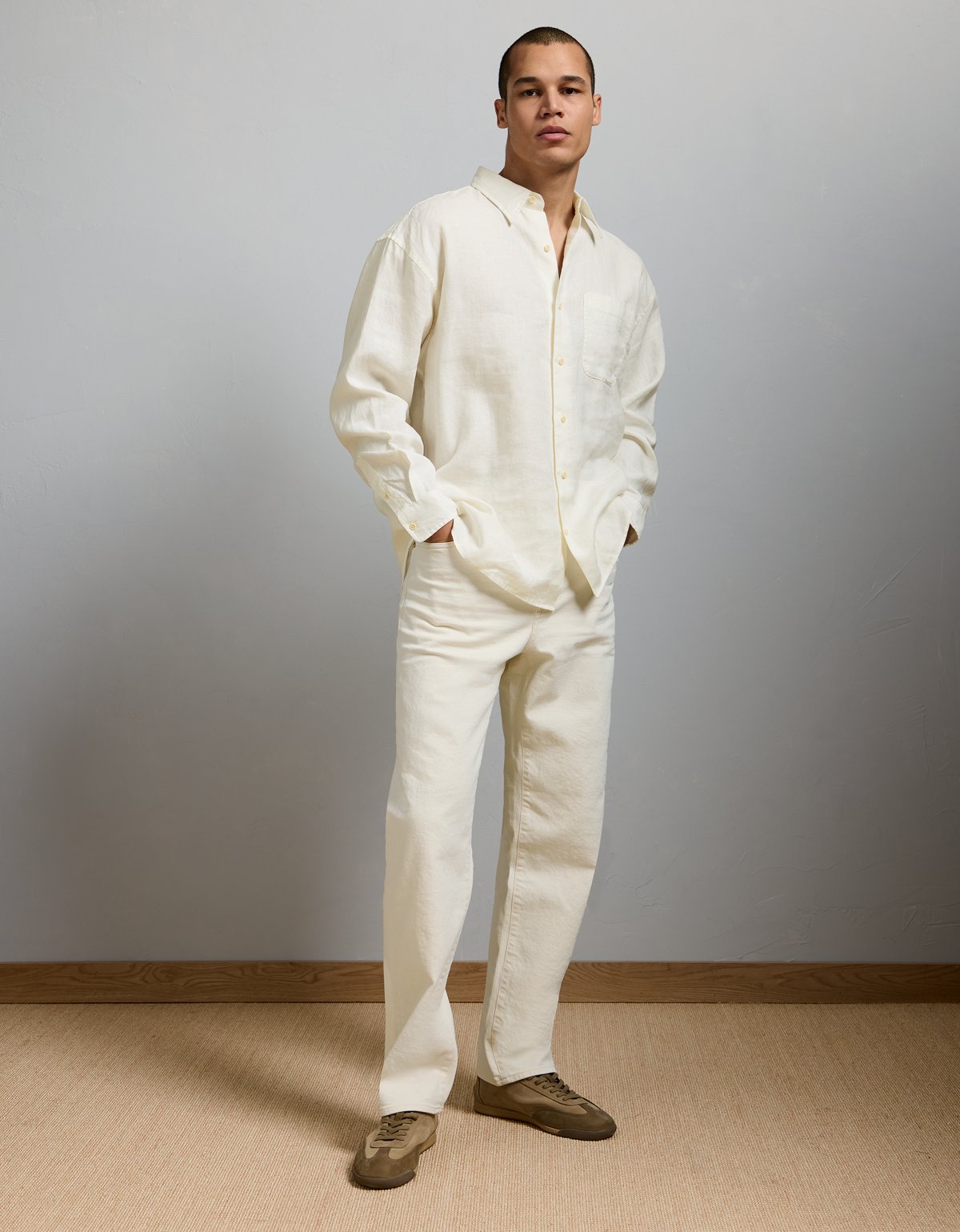 AE77 Premium Relaxed Linen Button-Up Shirt - image 5