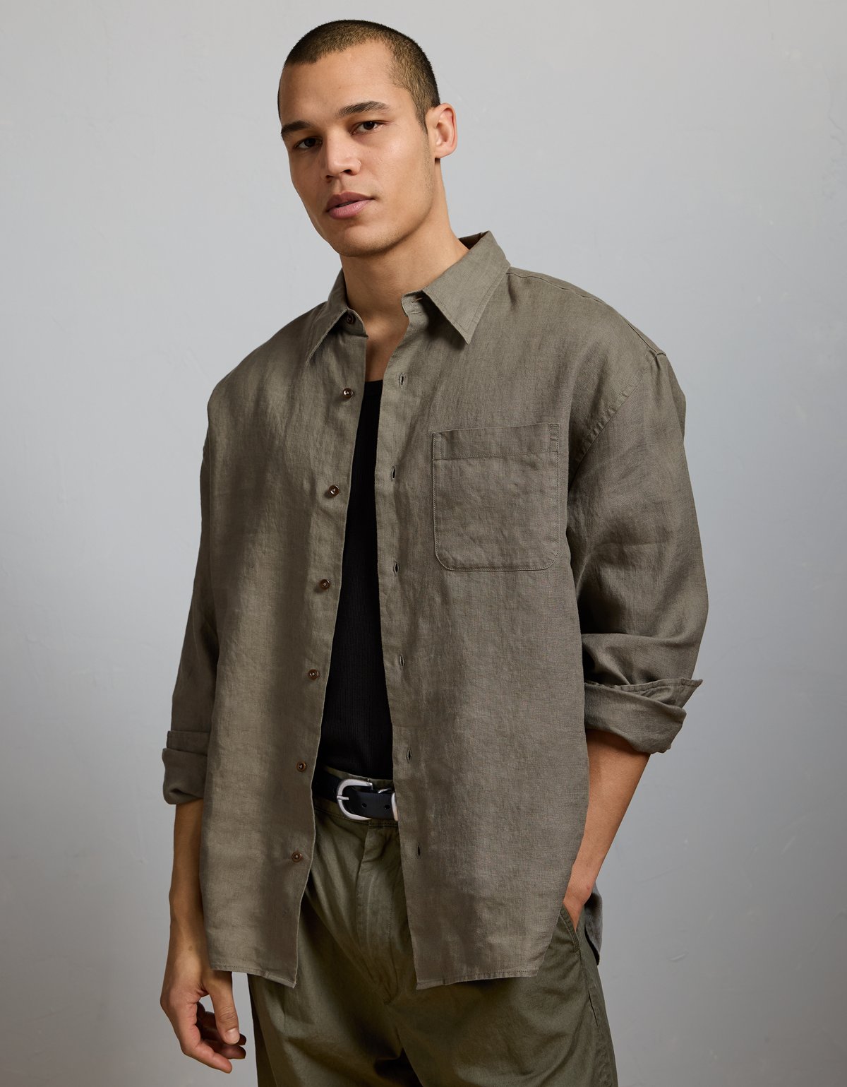 AE77 Premium Relaxed Linen Button-Up Shirt - image 2