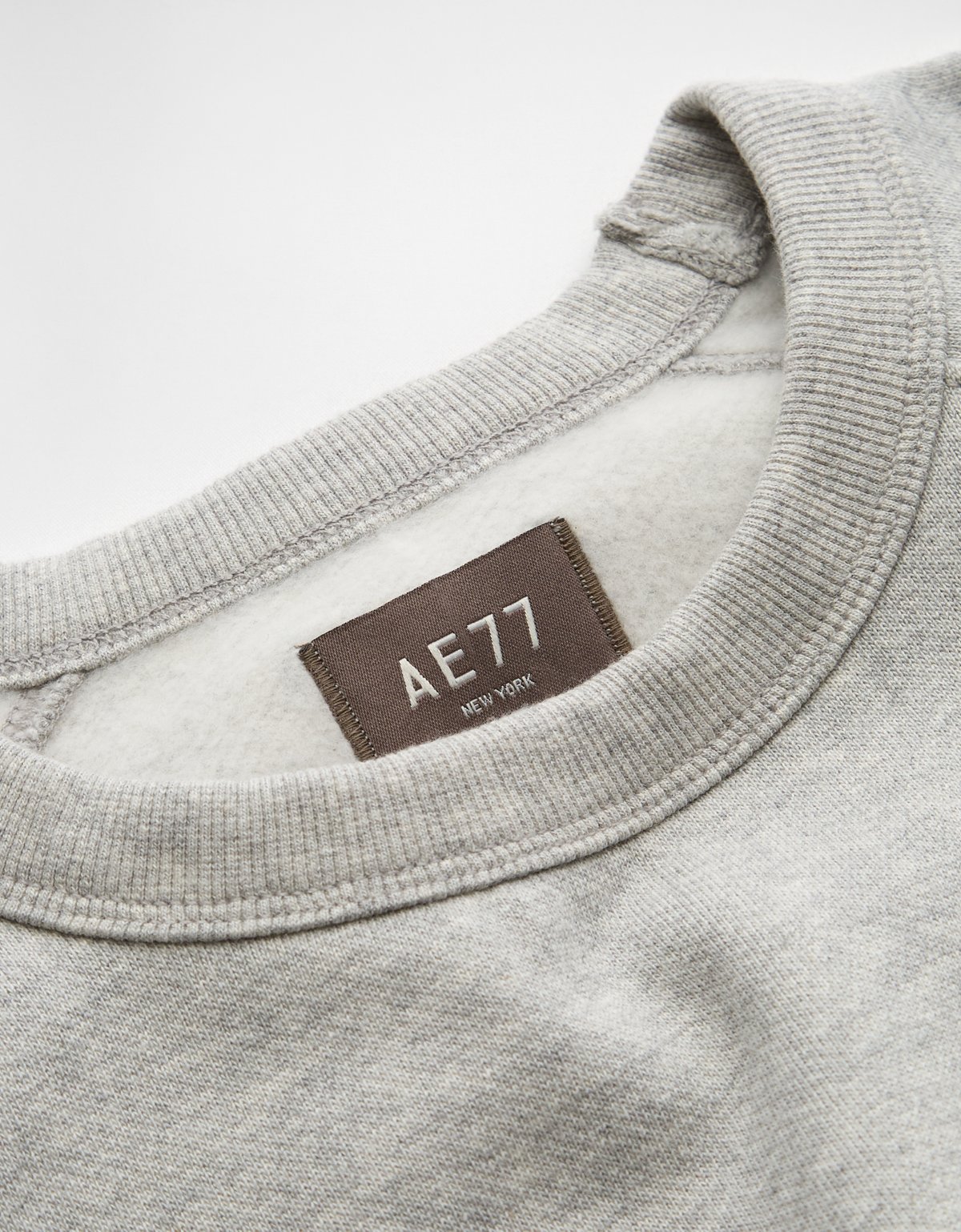 AE77 Premium Short-Sleeve Sweatshirt - image 4