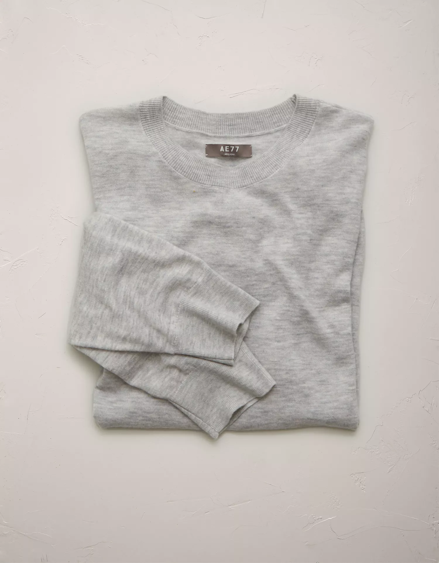 AE77 Premium Merino Wool Sweater - thumbnail 4