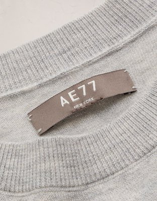 AE77 Premium Merino Wool Sweater