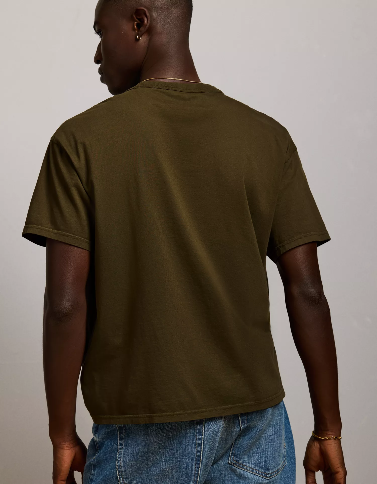 AE77 Premium Military Pocket T-Shirt - thumbnail 2