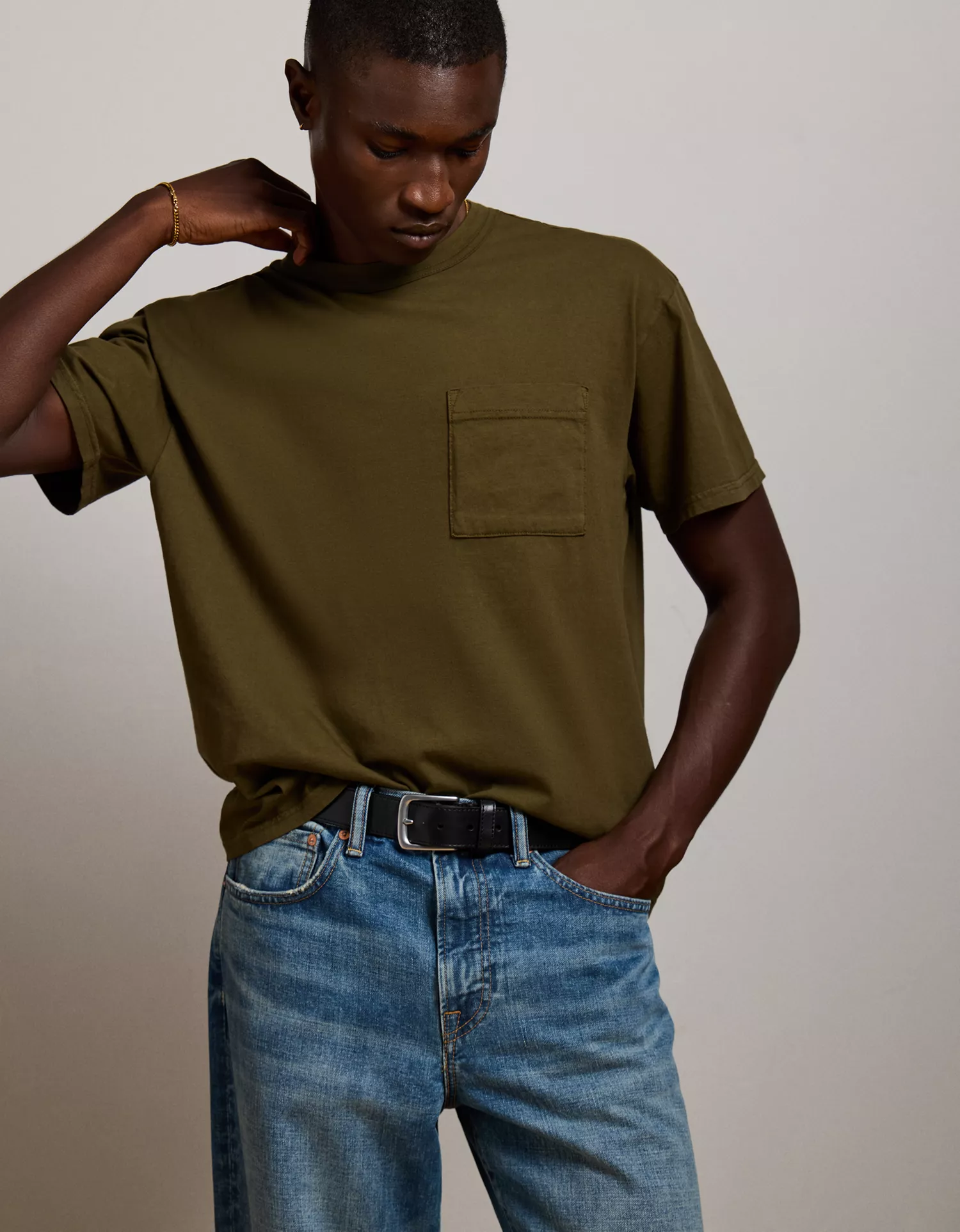 AE77 Premium Military Pocket T-Shirt - thumbnail 5