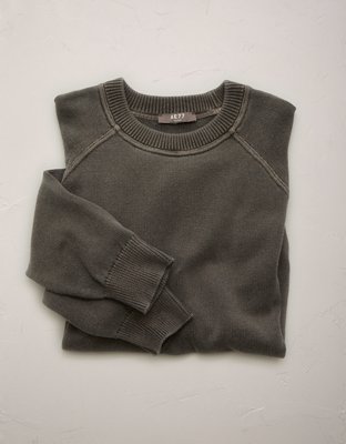 AE77 Garment-Washed Raglan Sweater