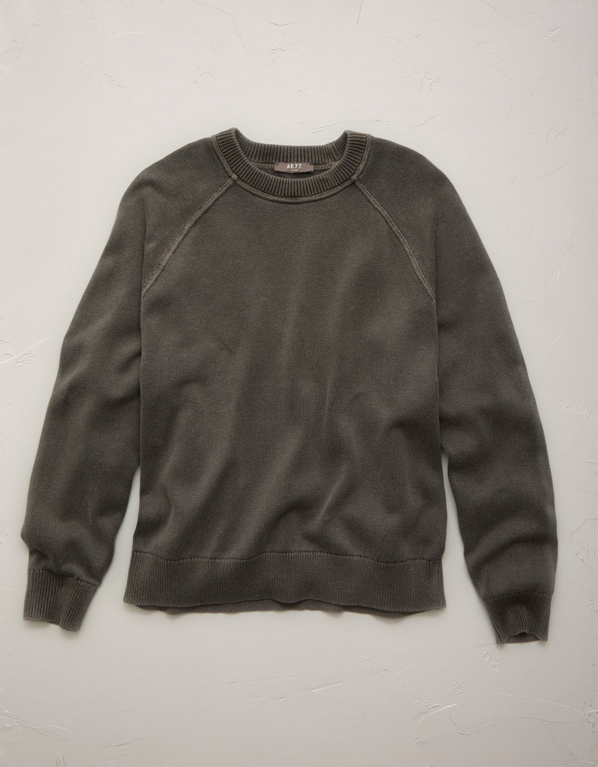 AE77 Garment-Washed Raglan Sweater - image 3