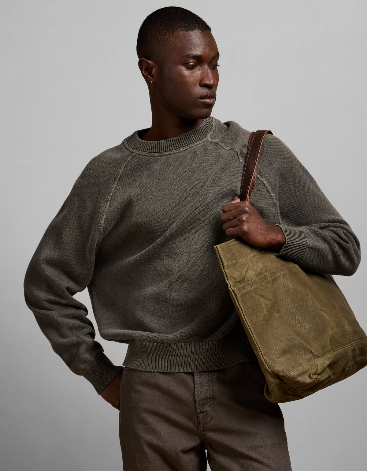 AE77 Garment-Washed Raglan Sweater - image 5