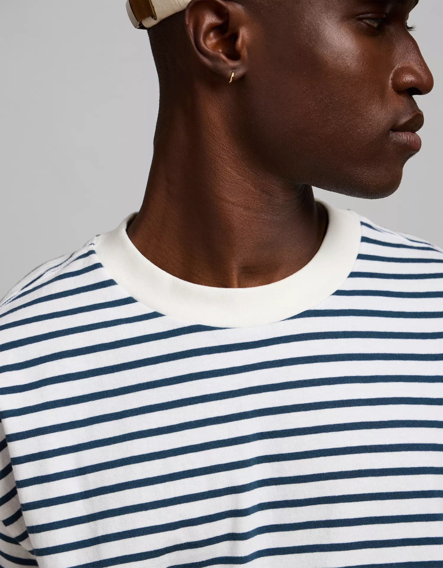 AE77 Boxy Striped T-Shirt - thumbnail 7